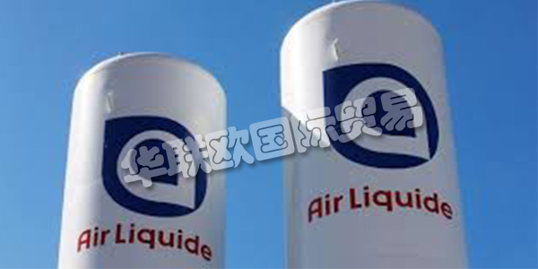 法國(guó)AIR LIQUIDE主要產(chǎn)品：AIR LIQUIDE泵、廢液泵等。AIR LIQUIDE集團(tuán)誕生于巴黎EcoleSupérieuredePhysique et Chimie Industrielle的兩名年輕畢業(yè)生。作為一名受到啟發(fā)且有時(shí)甚至是古怪的研究人員，Georges Claude在巴黎公交車(chē)庫(kù)進(jìn)行了兩年不懈的實(shí)驗(yàn)后，成功地完善了液化空氣的過(guò)程。他的合伙人保羅·德洛姆(Paul Delorme)是一位審慎的遠(yuǎn)見(jiàn)卓識(shí)者，盡管有財(cái)務(wù)方面的考慮，但他毫不猶豫地支持這個(gè)工業(yè)項(xiàng)目，并提供了至關(guān)重要的初期投資。這家年輕的公司迅速吸引了24位股東的投資，而液化空氣公司的偉大冒險(xiǎn)開(kāi)始了。